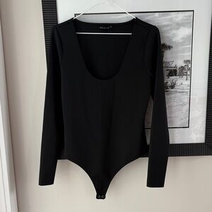Good American Black Long Sleeve Bodysuit Scoop Neck Size L Stretch